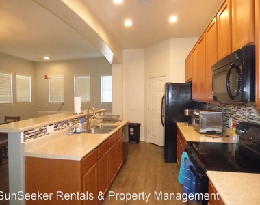 14870 W Encanto Blvd Unit 2033 - Photo Thumbnail 7