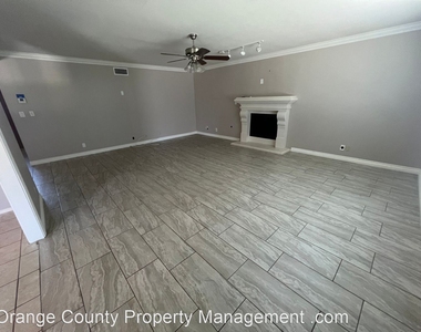 18139 Palmetto Circle - Photo Thumbnail 3