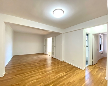 83-60 Vietor Avenue - Photo Thumbnail 1