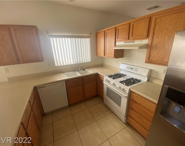 3713 Lilly Star Court - Photo Thumbnail 1