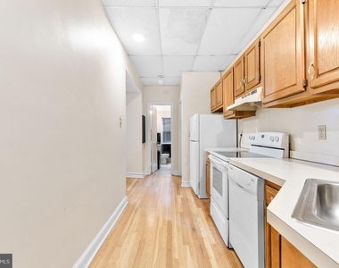 1401 Delaware Ave #1r - Photo Thumbnail 6