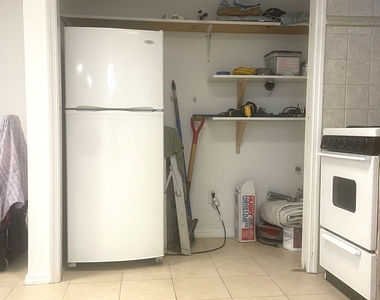 32 Henrietta Street - Photo Thumbnail 1