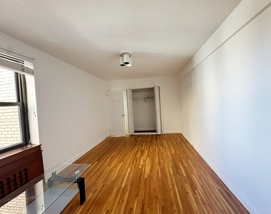 150 West End Avenue - Photo Thumbnail 9