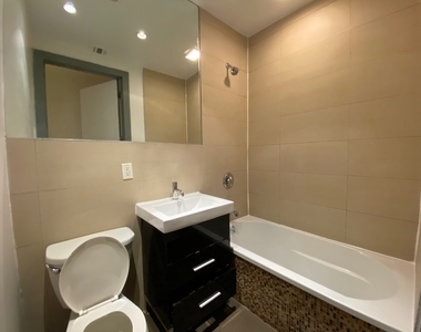 662 Park Place - Photo Thumbnail 5