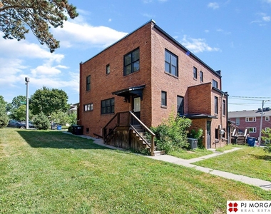 3601 Davenport Street - Photo Thumbnail 16