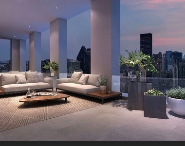 232 East 54th Street - Photo Thumbnail 8