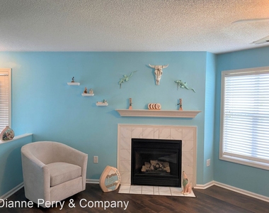 4158 Breezewood Drive Unit 101 - Photo Thumbnail 3