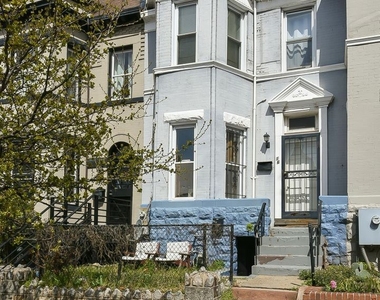 16 Q Street Ne - Photo Thumbnail 0