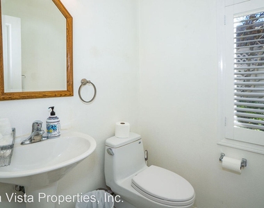 820 Diamond St Unit 1 - Photo Thumbnail 14