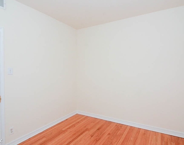 3036 W. Wellington, Unit 3 - Photo Thumbnail 15