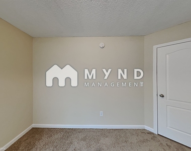 2845 Laurel Ridge Cir - Photo Thumbnail 20