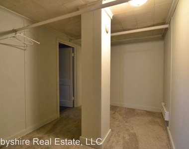 2210 Park Pl - Photo Thumbnail 4