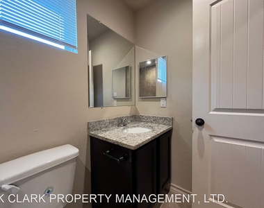 7014 Lakeview Dr #101 - Photo Thumbnail 27