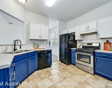 1210 Acanthus St - Photo Thumbnail 14