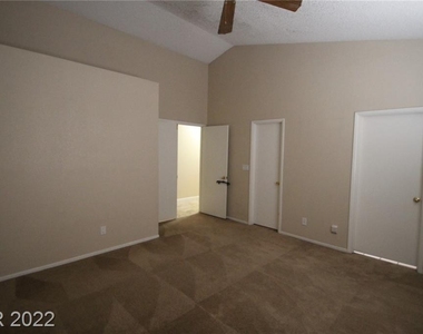 8186 Burnt Sienna Street - Photo Thumbnail 14