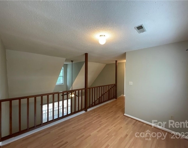 3805 Rosedown Drive - Photo Thumbnail 7