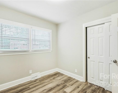 4011 Lubbock Place - Photo Thumbnail 15