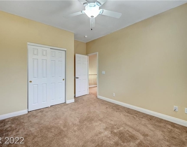 3916 Campanario Avenue - Photo Thumbnail 36