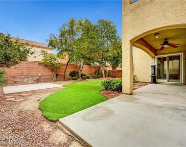 3916 Campanario Avenue - Photo Thumbnail 40