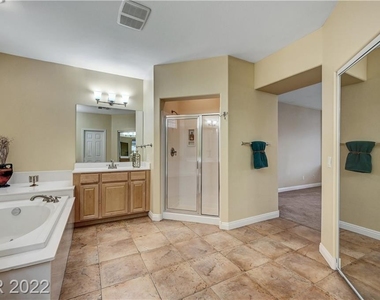 3916 Campanario Avenue - Photo Thumbnail 26