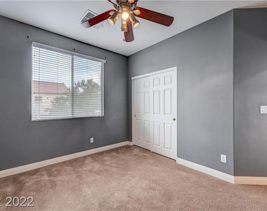 3916 Campanario Avenue - Photo Thumbnail 34