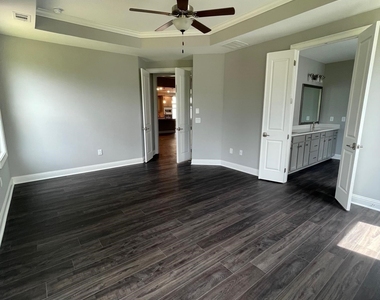 412 Cottonwood Circle - Photo Thumbnail 12