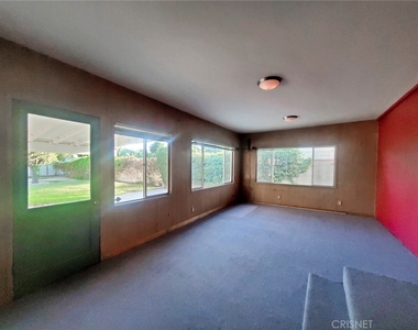 17722 Tulsa Street - Photo Thumbnail 12