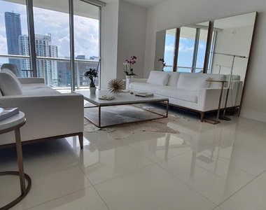 495 Brickell Ave - Photo Thumbnail 23