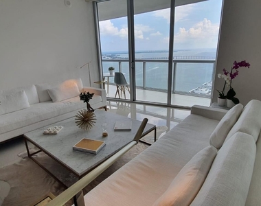 495 Brickell Ave - Photo Thumbnail 28