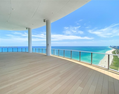 15701 Collins Ave - Photo Thumbnail 26