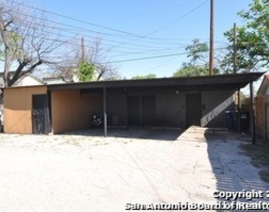 1505 W Woodlawn Ave - Photo Thumbnail 14