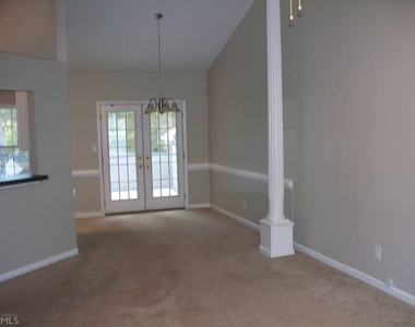 830 Longbranch Cir - Photo Thumbnail 1