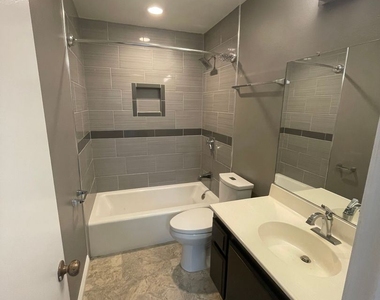 3311 W. Lincoln Avenue #14 - Photo Thumbnail 15