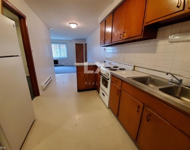 6200 W 64th Pl Apt 104 - Photo Thumbnail 1