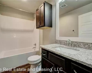 614 Nw 175th Street - Unit A - Photo Thumbnail 23