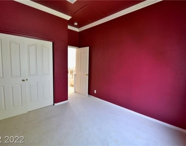 4550 Lone Mesa Drive - Photo Thumbnail 32