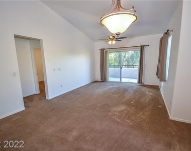 720 Peachy Canyon Circle - Photo Thumbnail 11