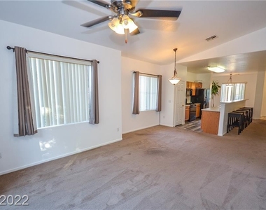 720 Peachy Canyon Circle - Photo Thumbnail 14