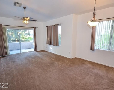 720 Peachy Canyon Circle - Photo Thumbnail 12