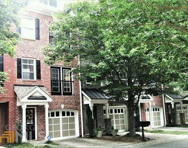 5510 Glenridge Park - Photo Thumbnail 0