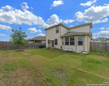 2415 Verona Way - Photo Thumbnail 31