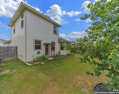 2415 Verona Way - Photo Thumbnail 30