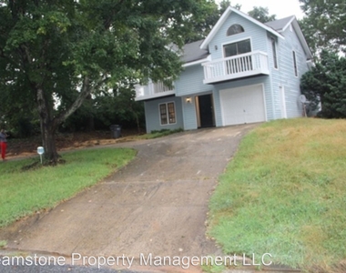 6394 Oak Chase Lane - Photo Thumbnail 2