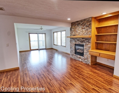 7240 N Alpine Rd - Photo Thumbnail 8