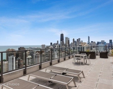 1660 N Lasalle Street - Photo Thumbnail 22