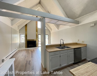 989 Tahoe Blvd #71 - Photo Thumbnail 5