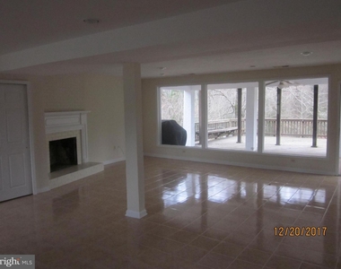 1312 Darnall Dr - Photo Thumbnail 2