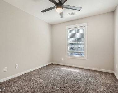 2423 Brantley St Nw Unit - Photo Thumbnail 7