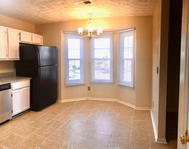 6574 Meadow Green Cir - Photo Thumbnail 5