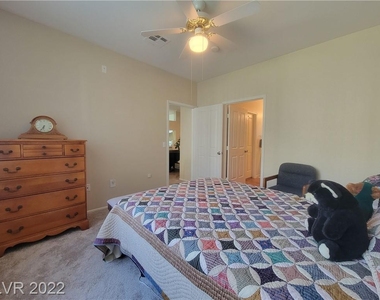 2900 Sunridge Heights Parkway - Photo Thumbnail 11